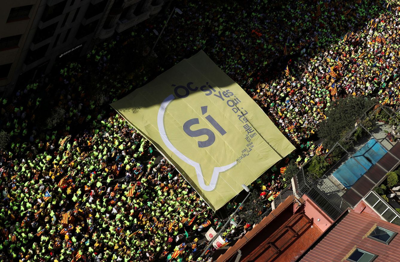 Manifestación por la Diada en las calles de Barcelona en 2017. (Reuters)