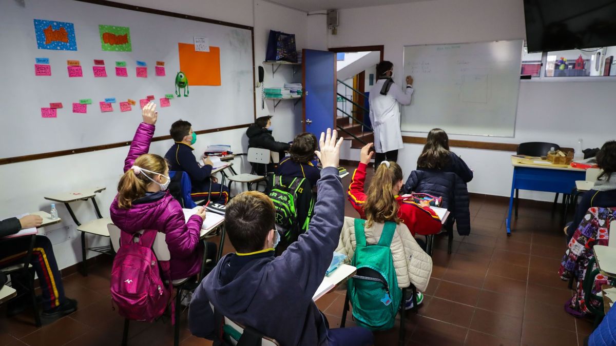 Sin contagios y sin mascarillas obligatorias: el exitoso retorno a las aulas de Uruguay