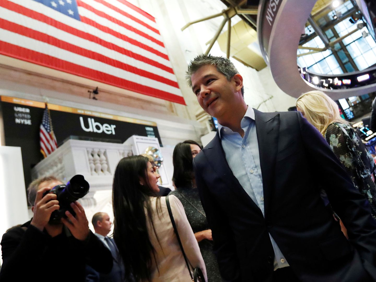 Travis Kalanick, en la bolsa de Nueva York durante la salida a bolsa de Uber. (Reuters)