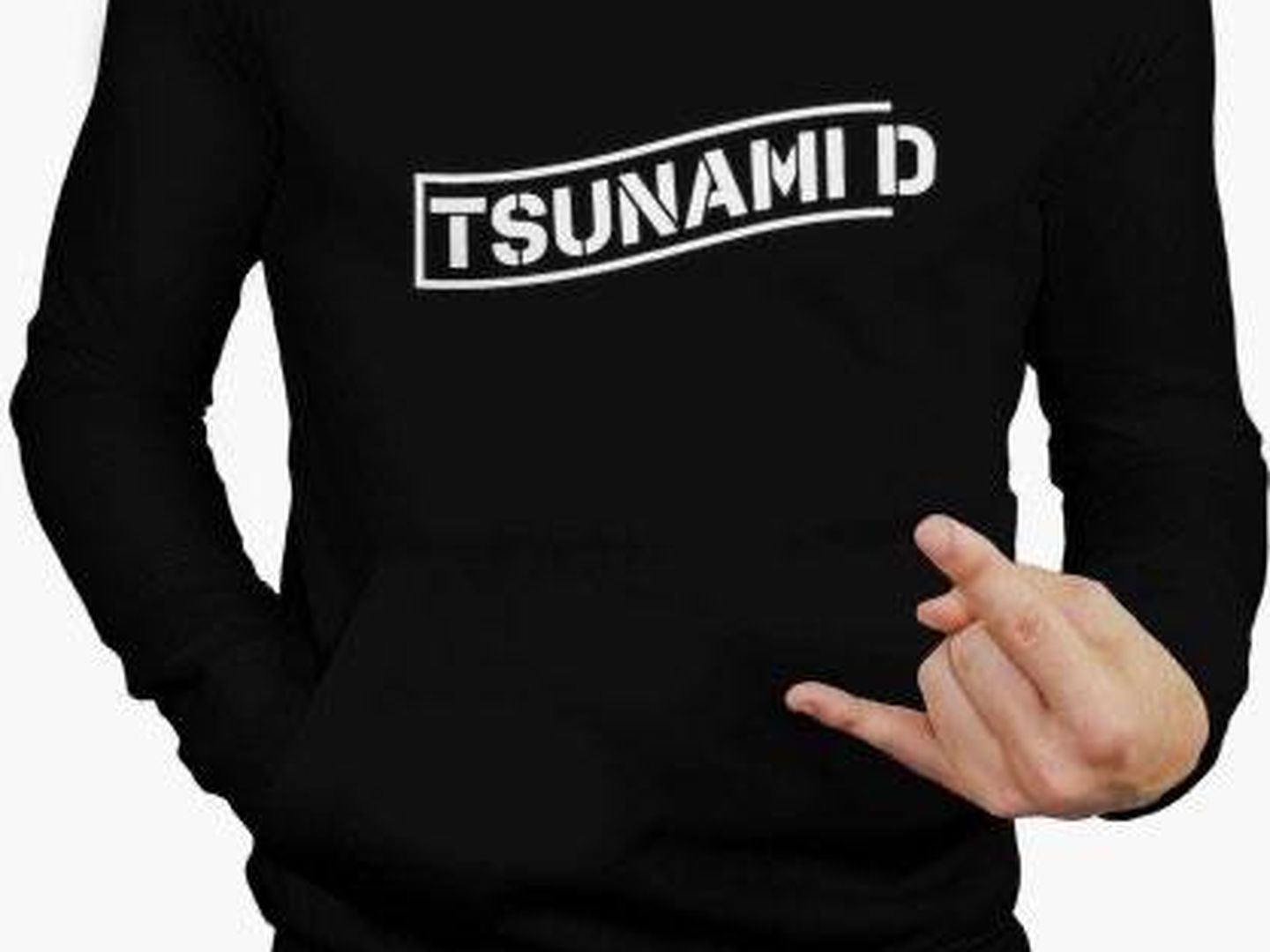 Una de las prendas de ropa vendidas en nombre de Tsunami Democràtic. (EC)