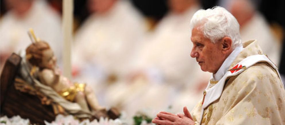 Foto: Benedicto XVI pide el final de las guerras y de la opresión durante la Misa del Gallo