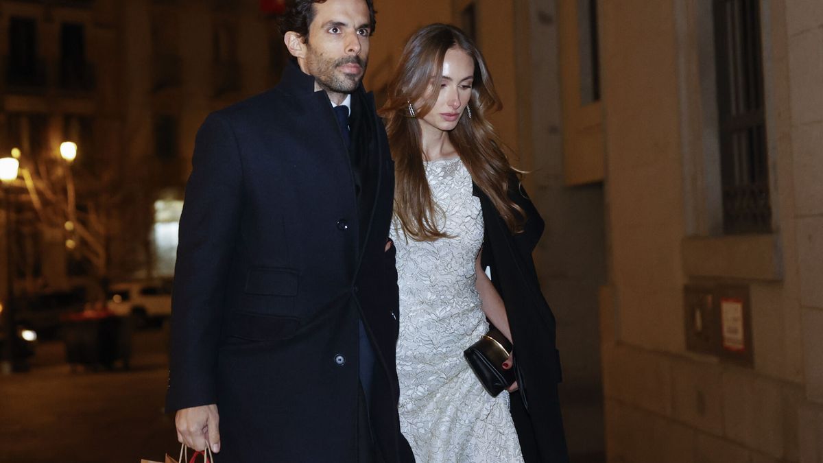 El armario de invitada de Renata Collado, novia de Alonso Aznar: estilo boho, vestidos de pasarela y estampados