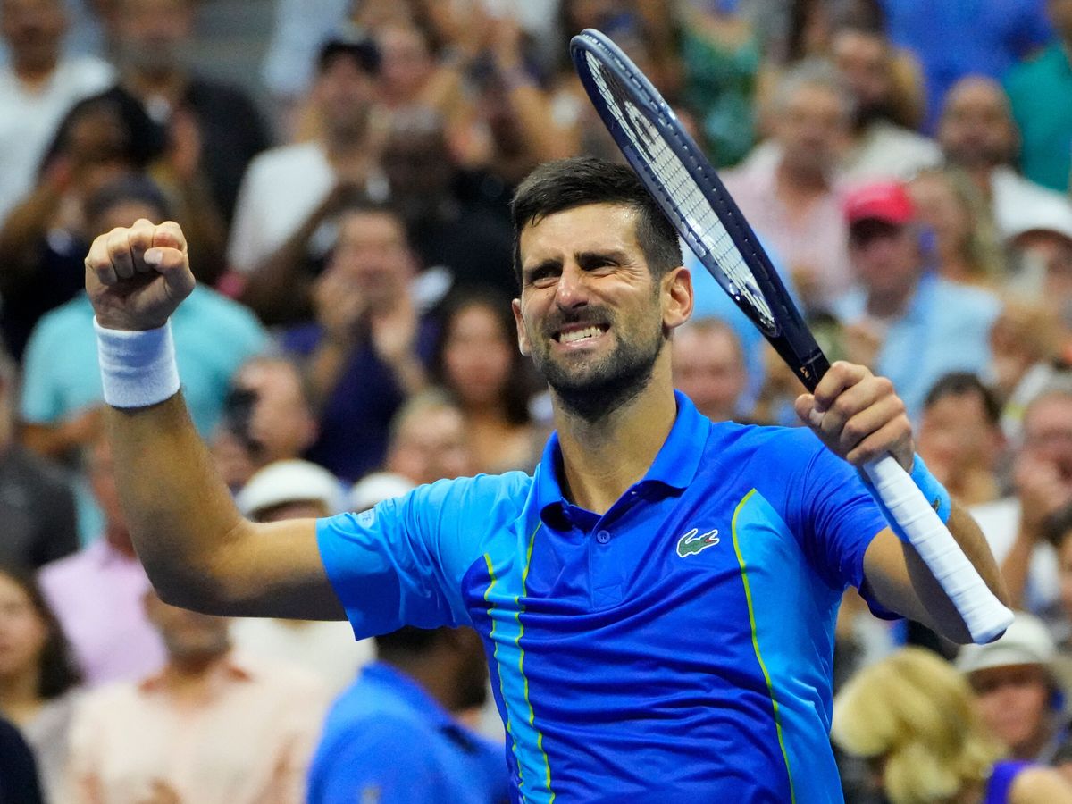 Foto: Novak Djokovic celebra su triunfo contra Borna Gojo en el US Open. (Robert Deutsch/USA TODAY Sports).