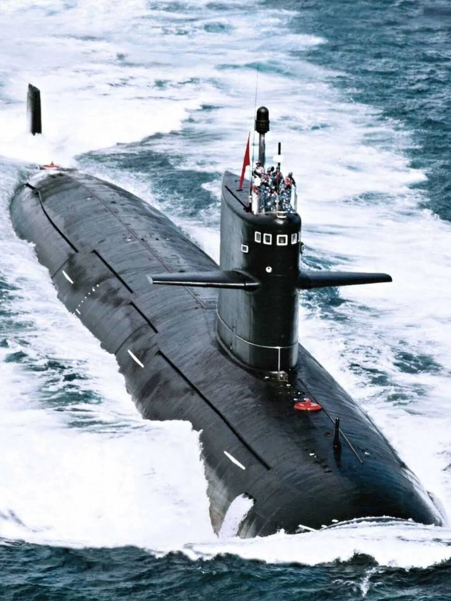 Uno de los nuevos submarinos nucleares chino tipo 093.