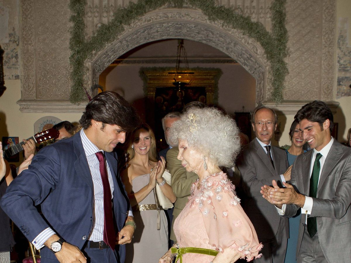 Foto: Francisco Rivera y la duquesa de Alba, en una imagen de archivo. (EFE/Julio Muñoz)