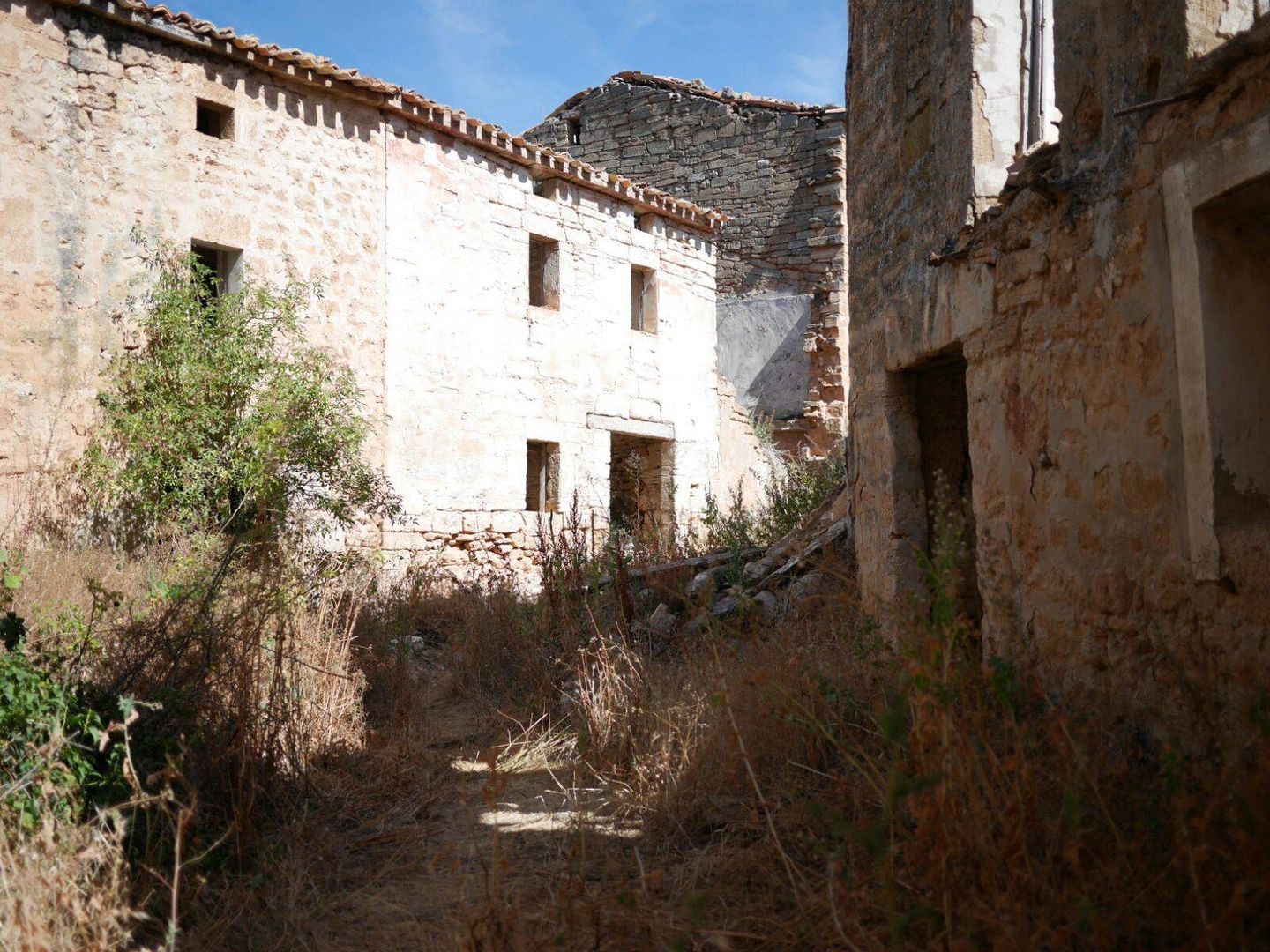 Otra de las propiedades ofertadas por la página es este pueblo de Burgos. (Foto: Aldeas Abandonadas)