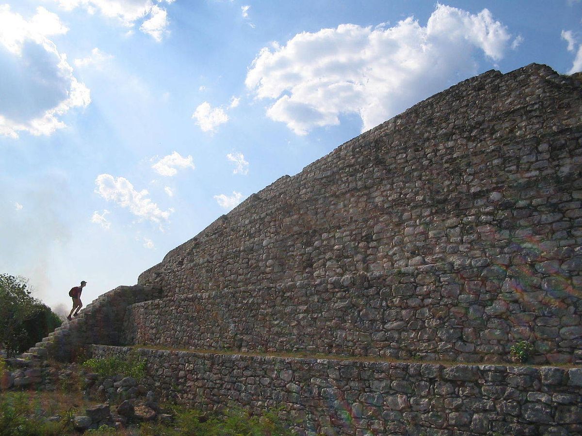 Foto: Seis pirámides mayas halladas en 2020. (CC/Wikimedia Commons)