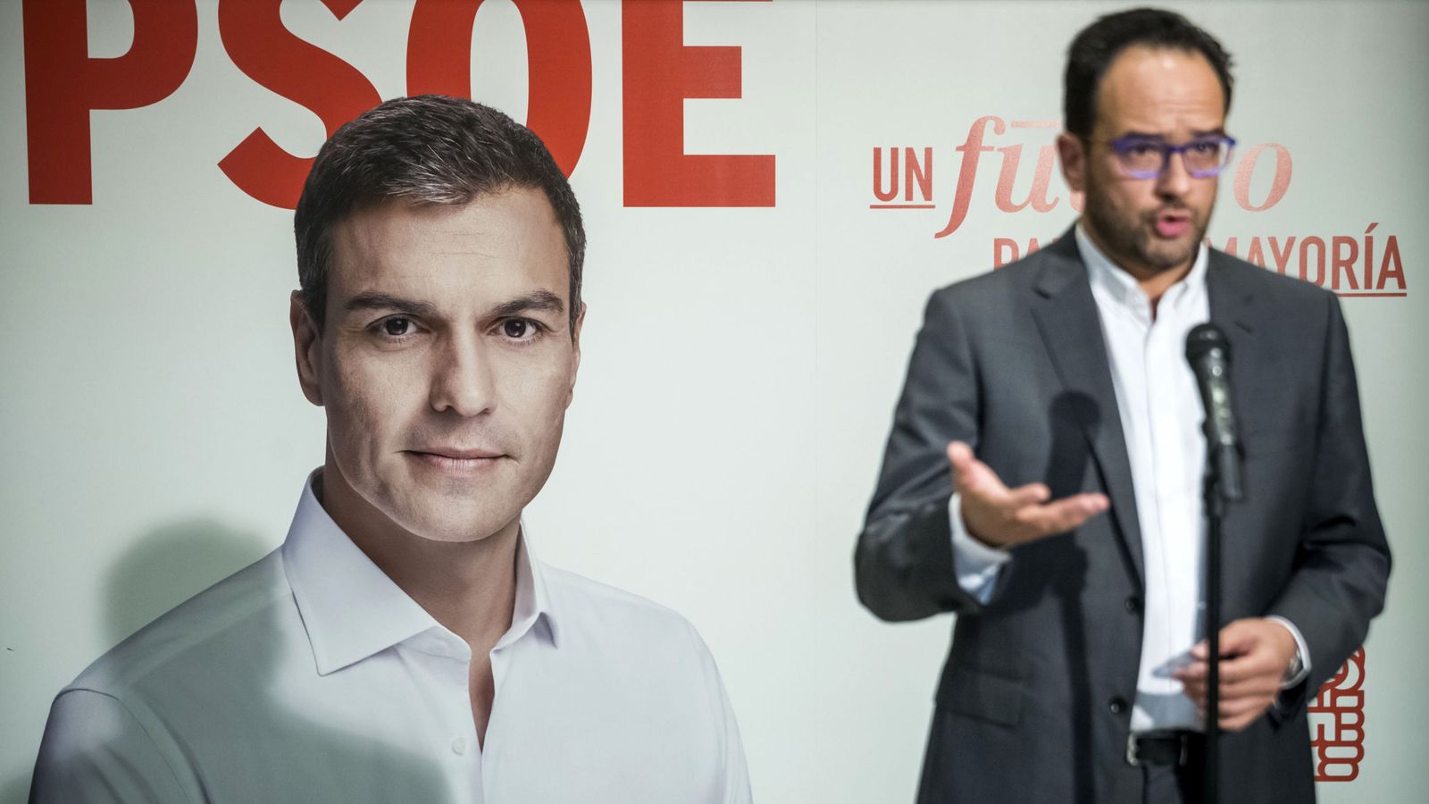 Foto: El portavoz del PSOE en el Congreso, Antonio Hernando (EFE)
