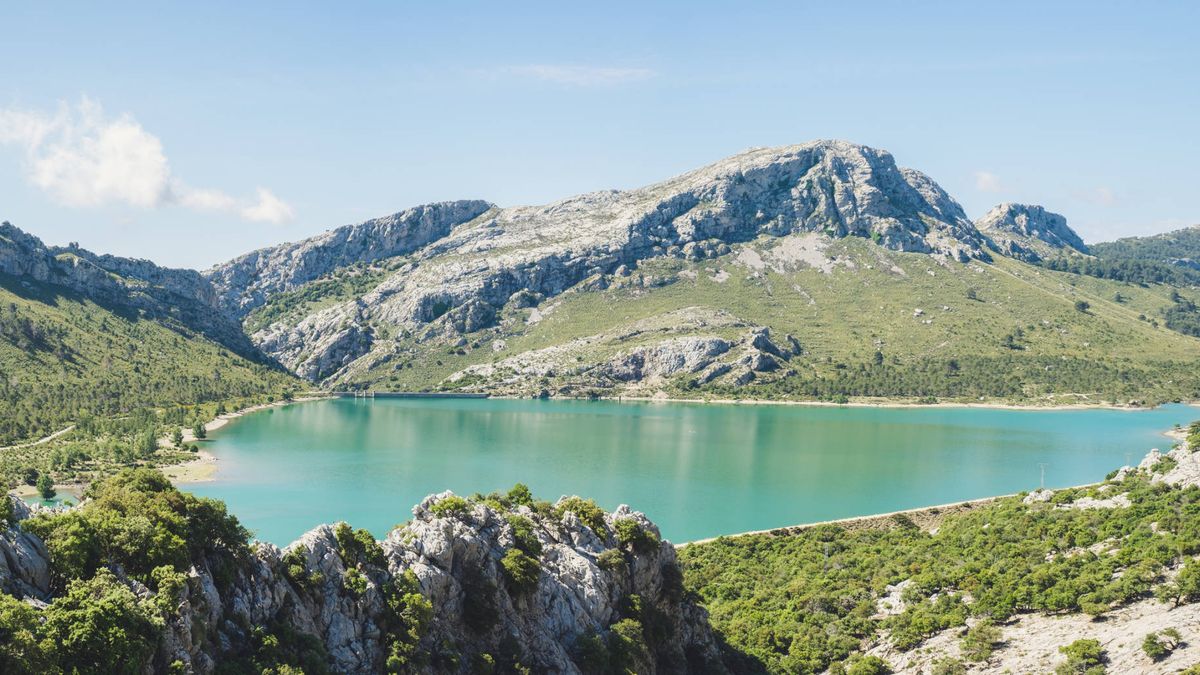 Descubre esta primavera los 10 lagos más bonitos de España