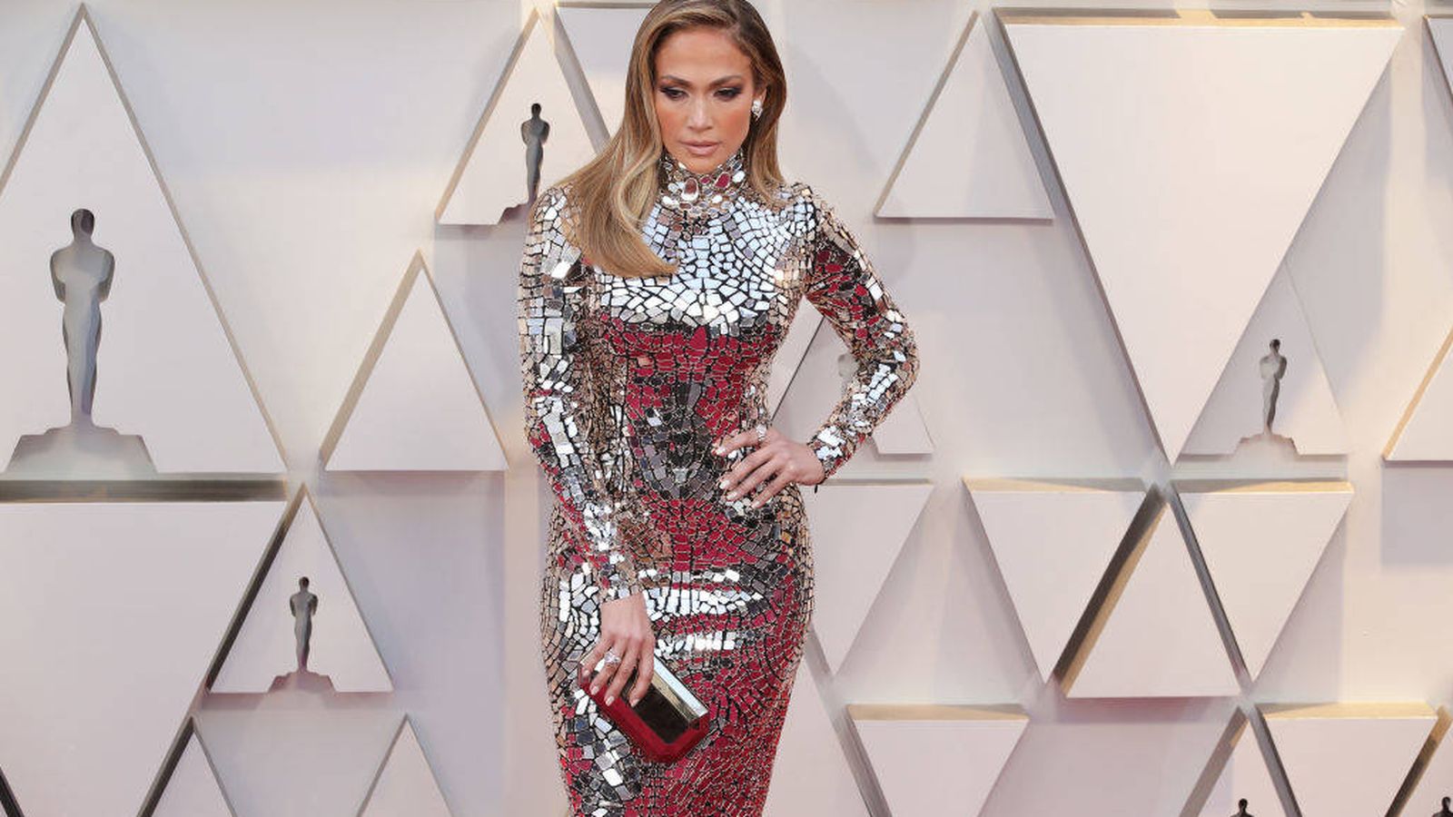 Foto: Jennifer Lopez en la alfombra roja de los Oscar 2019. (Getty)