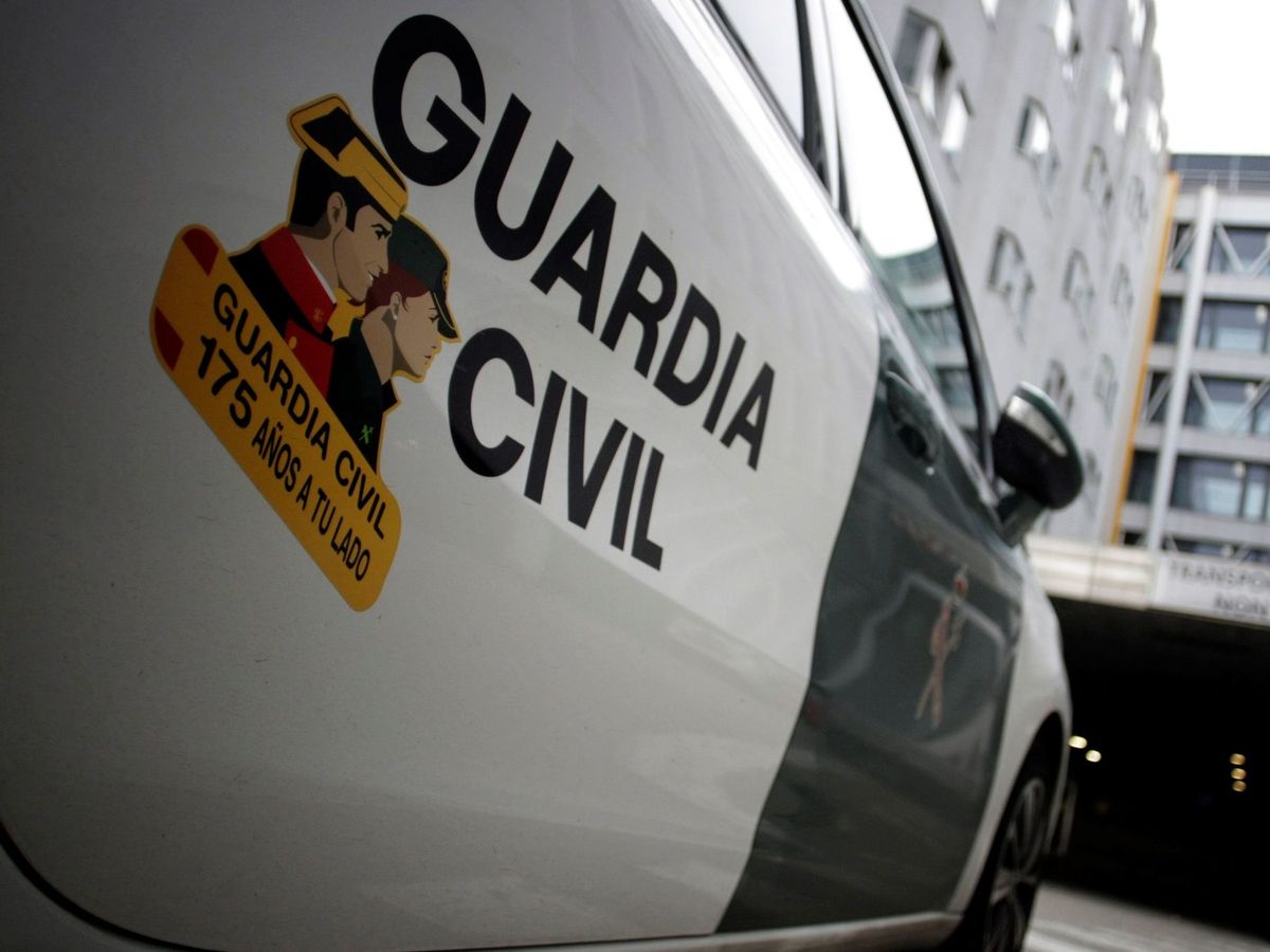 Foto: Un coche de la Guardia Civil. (Cabalar/EFE)