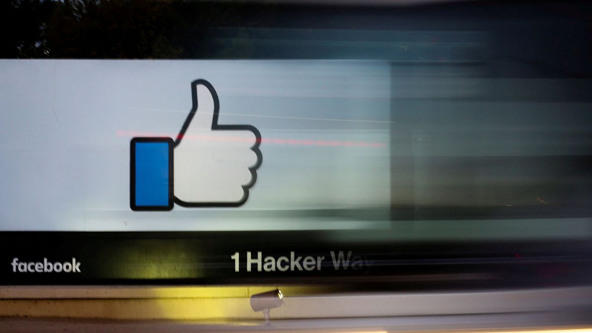 Nueva multa millonaria a Facebook en Europa por vender datos de sus usuarios