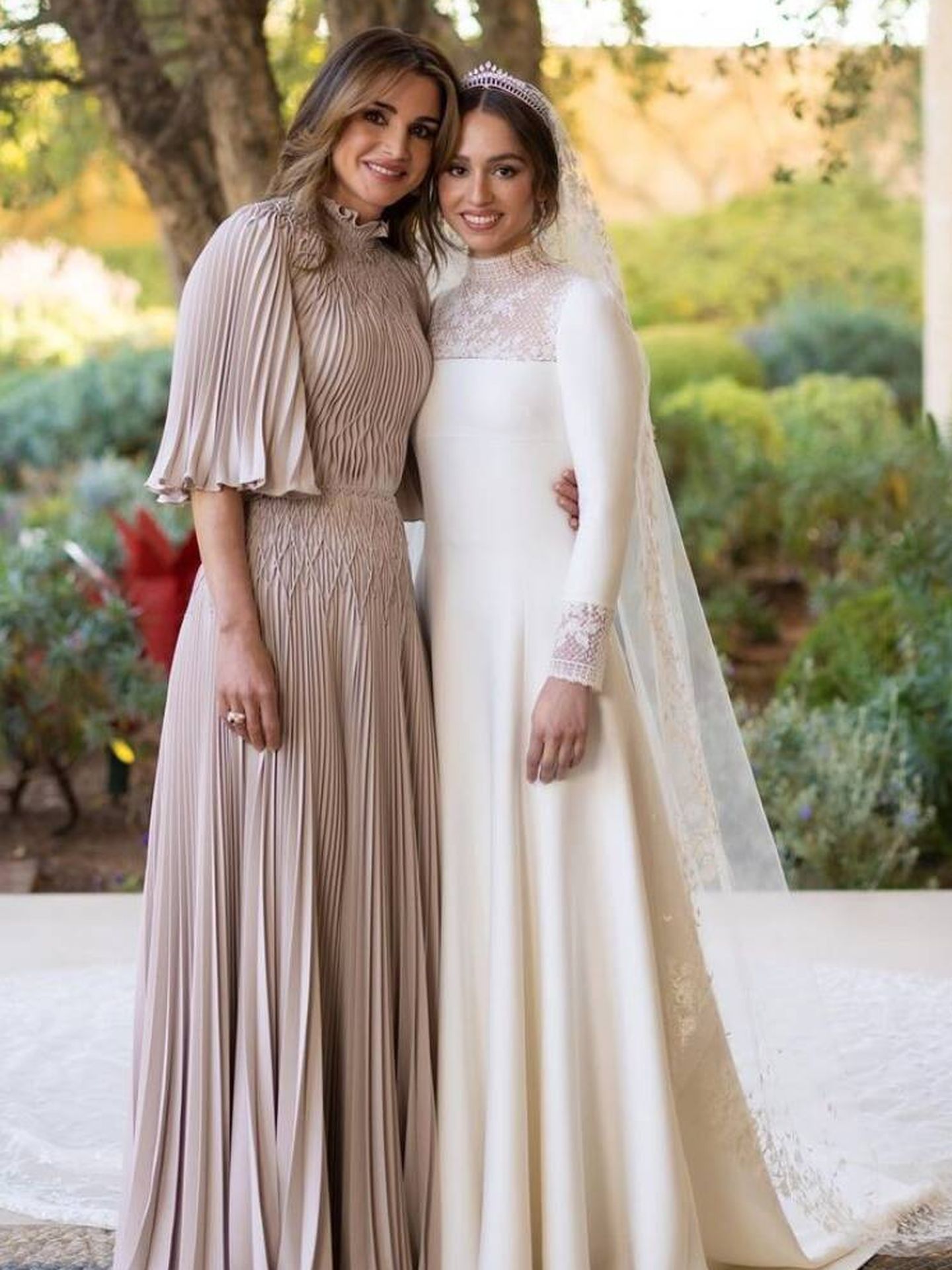 La reina Rania junto a la princesa Iman. (Instagram)