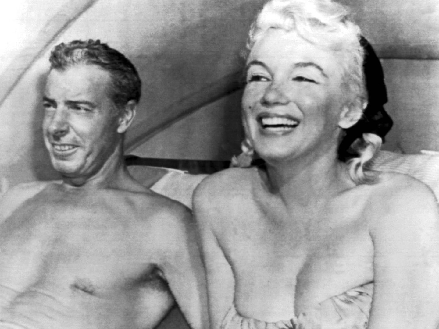 Joe DiMaggio y Marilyn Monroe, de vacaciones en Florida. (Foto de archivo)
