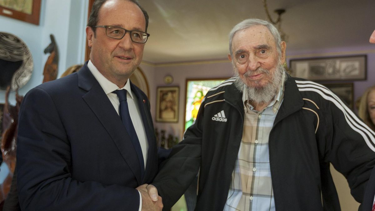 ¿Todo por esta foto? Hollande ante Castro: de la denuncia a la fascinación