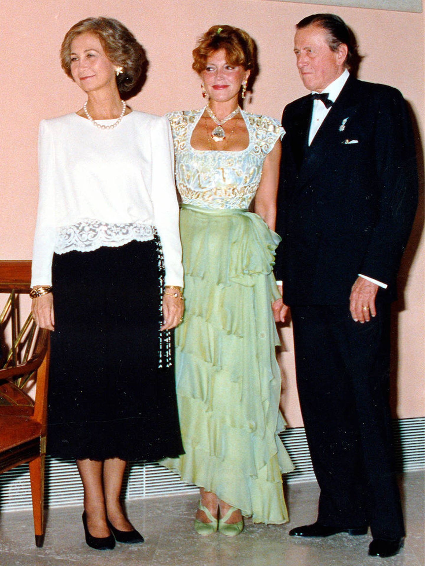 La baronesa llevó este collar con el diamante en la inauguración del Museo Thyssen en 1992. (Archivo fotográfico baronesa Thyssen-Bornemisza)