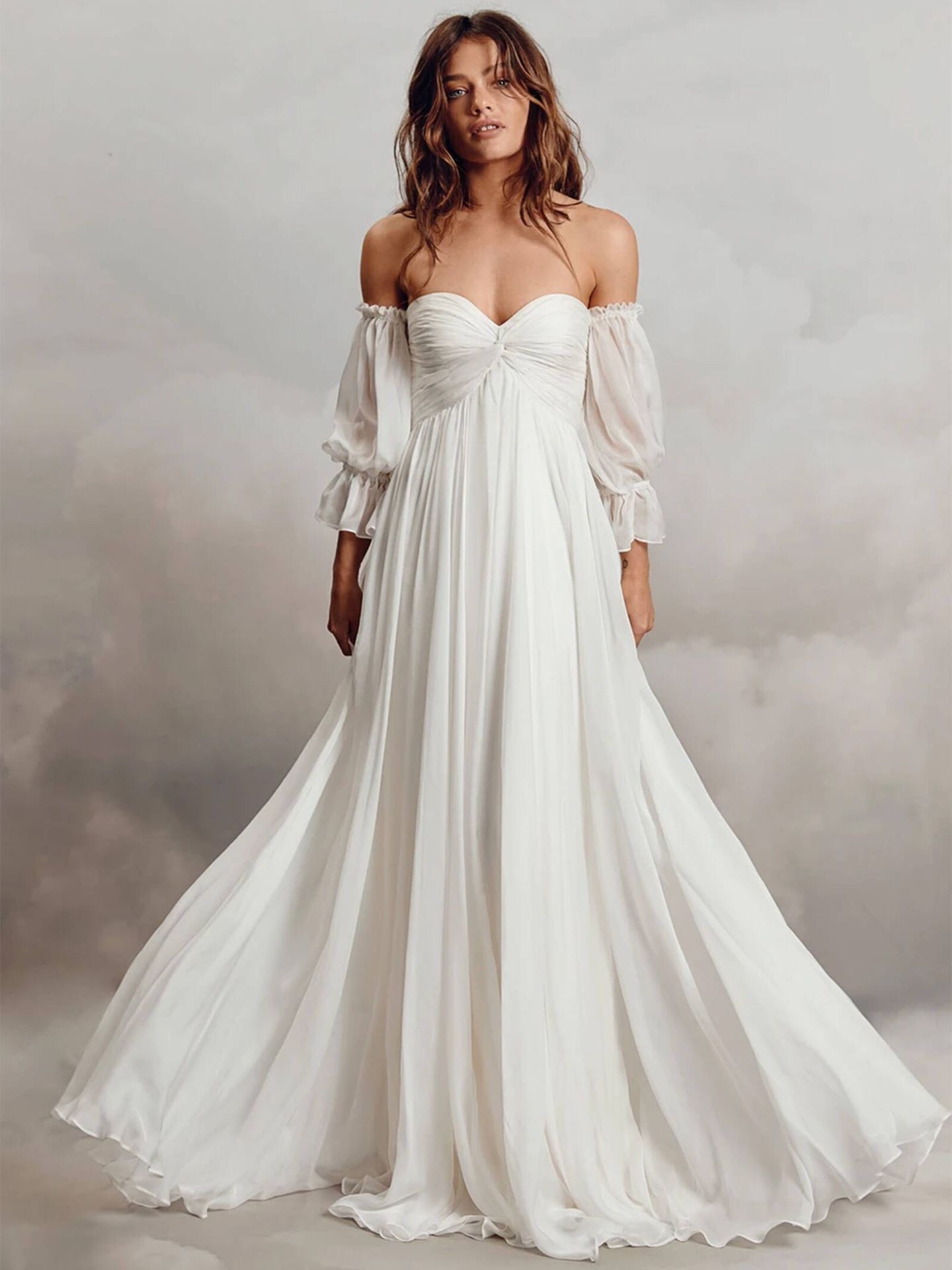 Uno de los espectaculares vestidos de novia de Catherine Deane. (Cortesía)