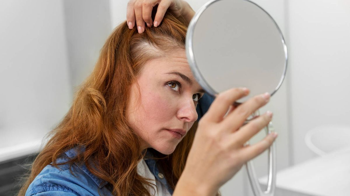 Este 'influencer' enseña su remedio definitivo para la caída del cabello, y lo puedes hacer en casa