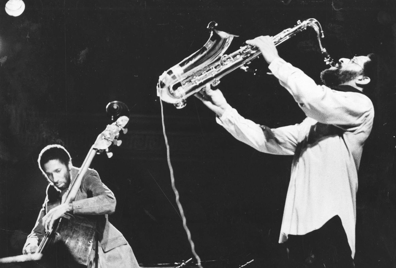 Carter con Sonny Rollins, durante una gira americana en 1978 junto a McCoy Tyner al piano y Al Foster en la percusión. (Foto: Getty)