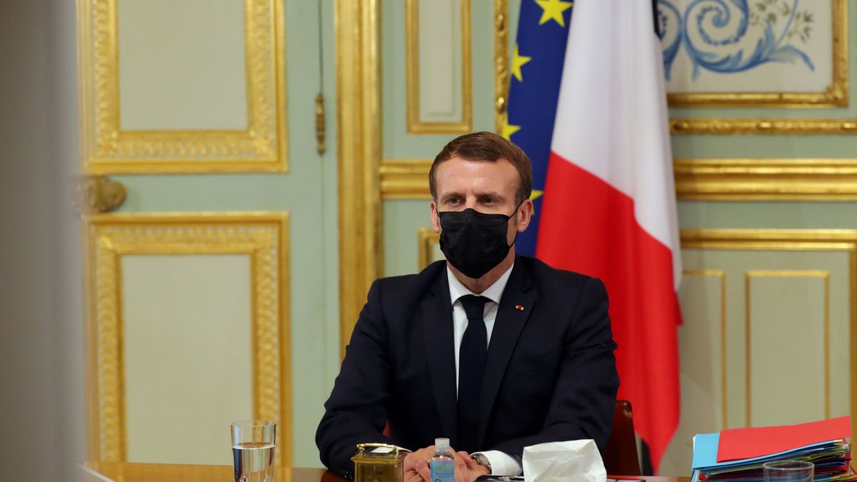 El Gobierno francés prevé un toque de queda nocturno en París junto al confinamiento