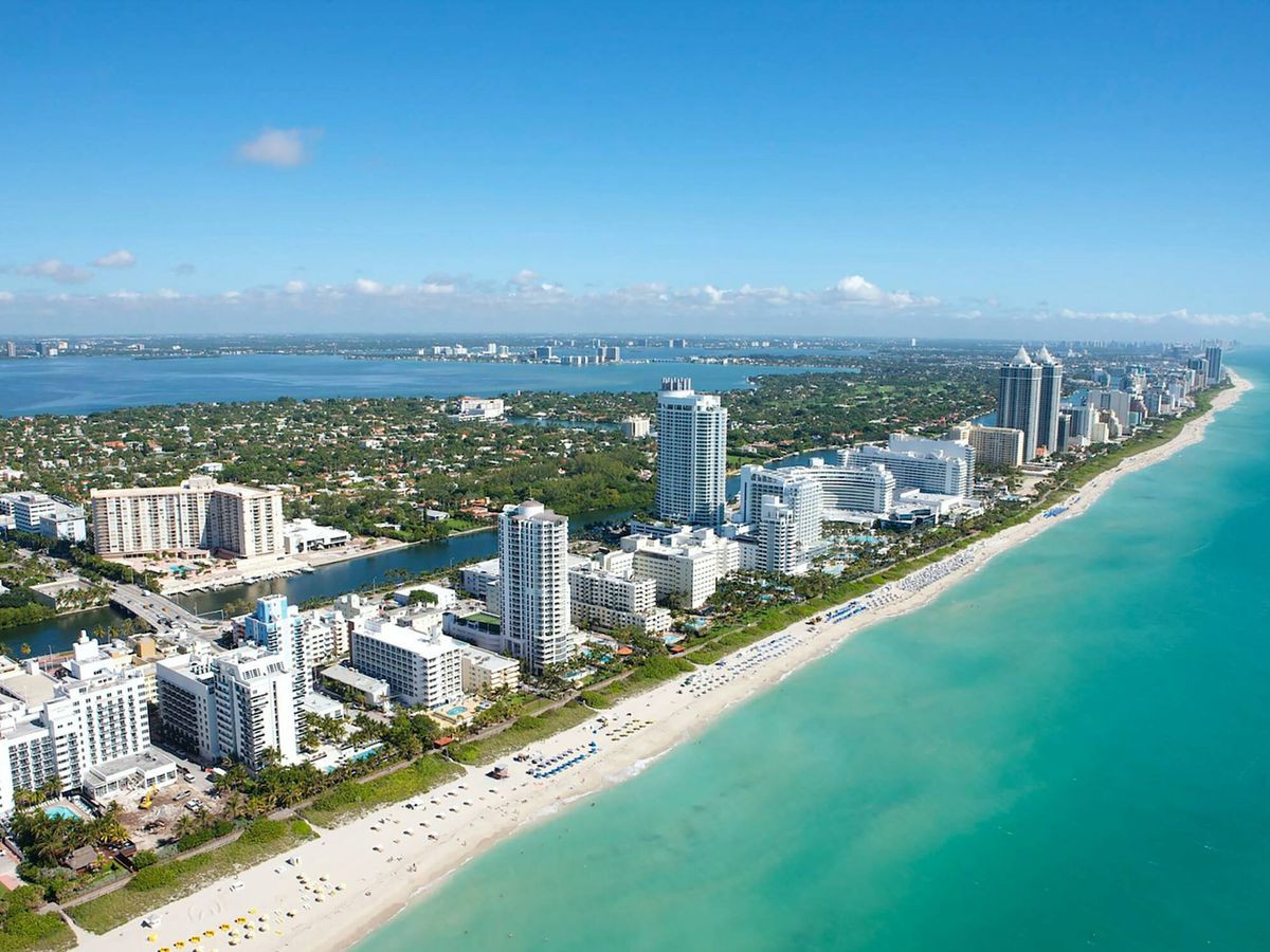 Foto: Miami Beach, en EEUU, que se eleva pocos centímetros por encima del nivel del mar. (Unsplash)