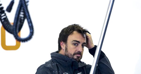 Foto: Fernando Alonso durante el GP de China. (EFE)