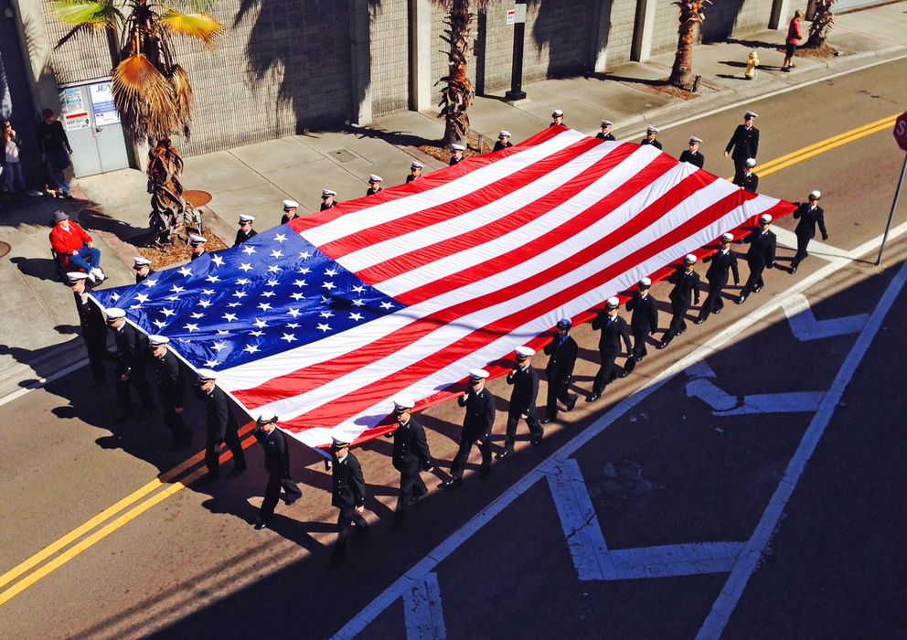 Foto: EEUU celebra el dia de los veteranos (AP)