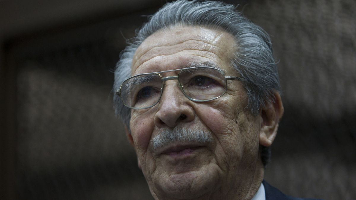 Fallece el general Ríos Montt que era juzgado por genocidio en Guatemala
