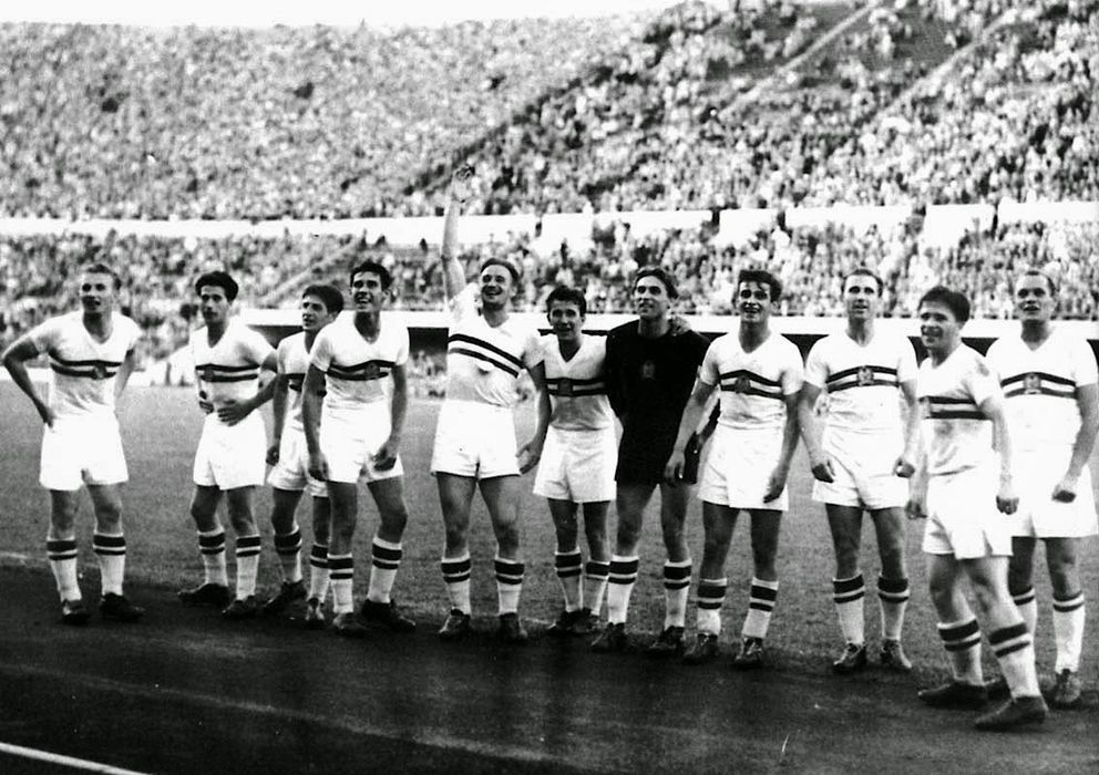 Foto: Los 'Magiares Mágicos', el equipo que cambió el fútbol en la década de los cincuenta.