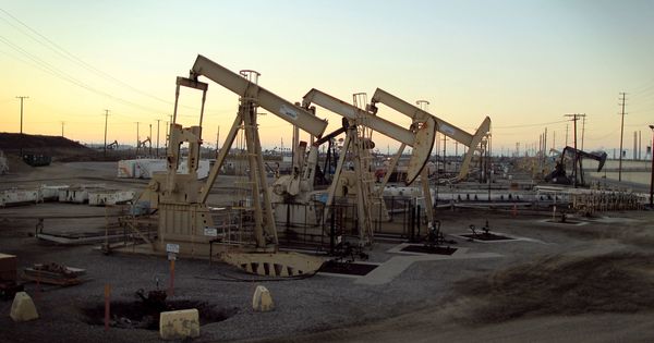 Foto: Pozos de petróleo en EEUU. (Reuters)