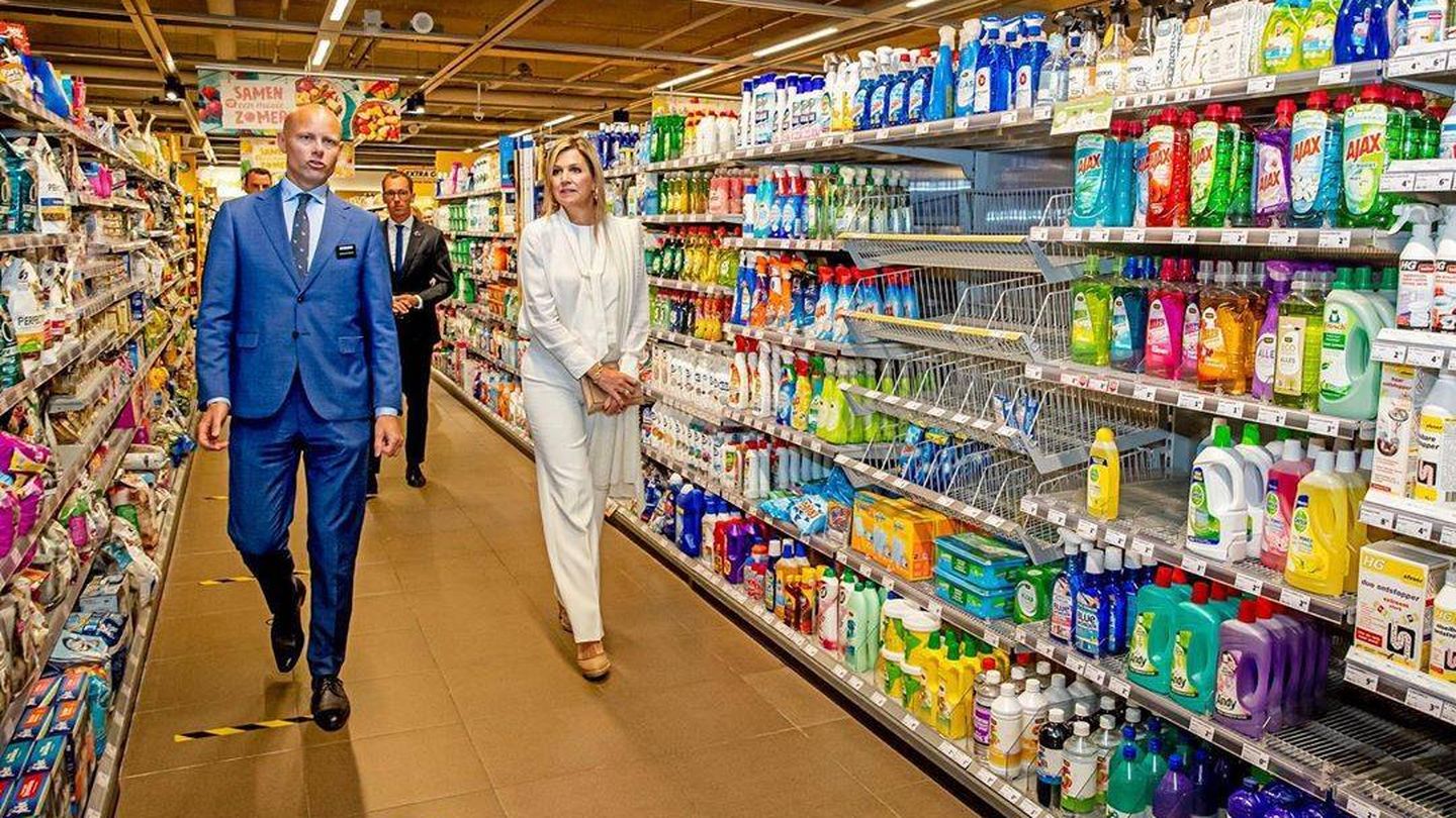 La reina Máxima, en un supermercado de Nimega. (Instagram @koninklijkhuis)
