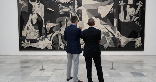 Foto: Felipe VI y Barack Obama frente al Guernica de Picasso en el Reina Sofía. (EFE)