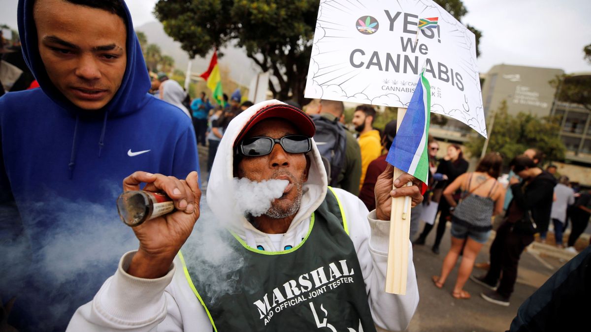 El TC de Sudáfrica legaliza el consumo y cultivo de cannabis en espacios privados