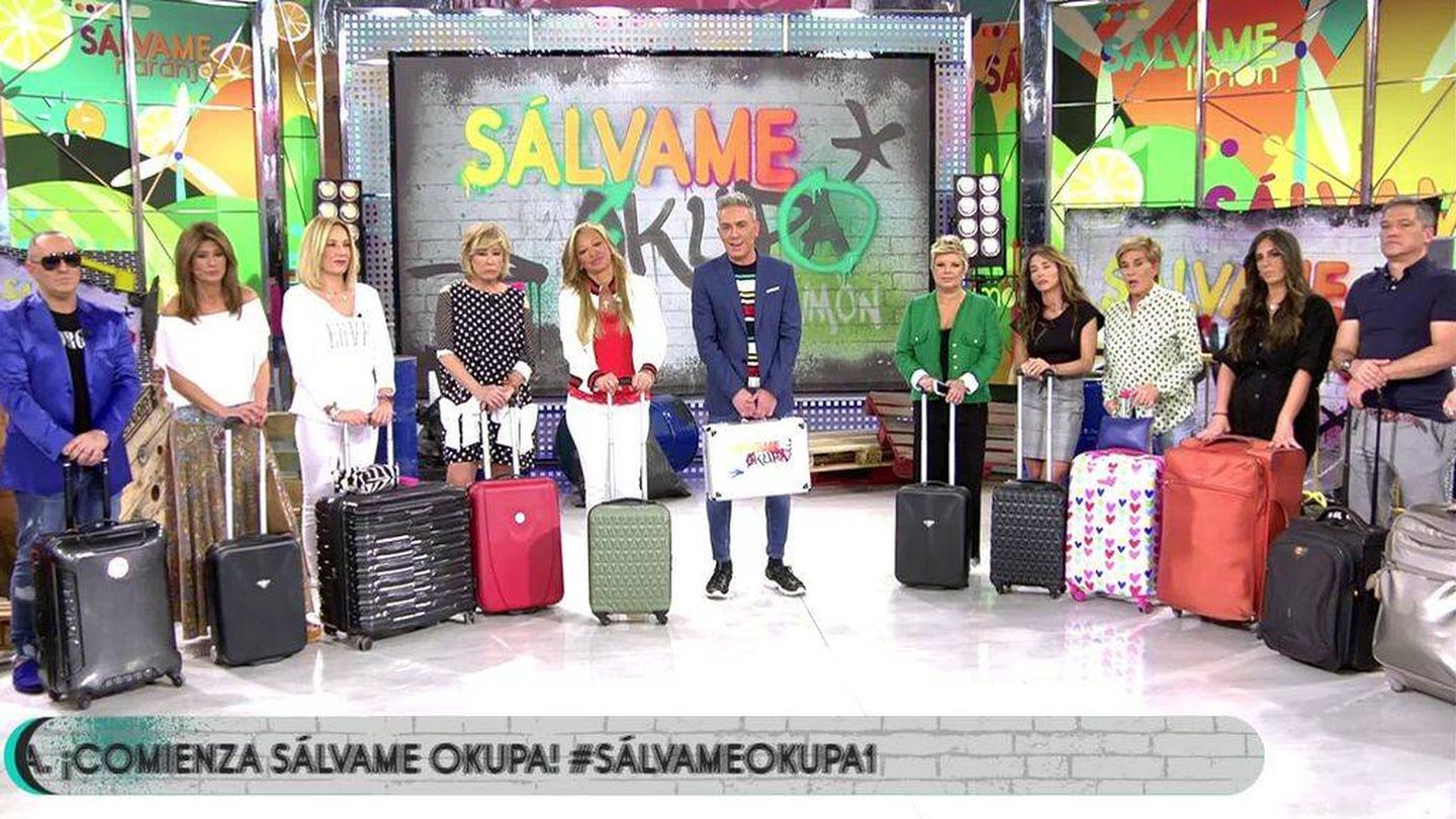Selección de los colaboradores que participaron en 'Sálvame okupa'. (Captura de Mediaset)