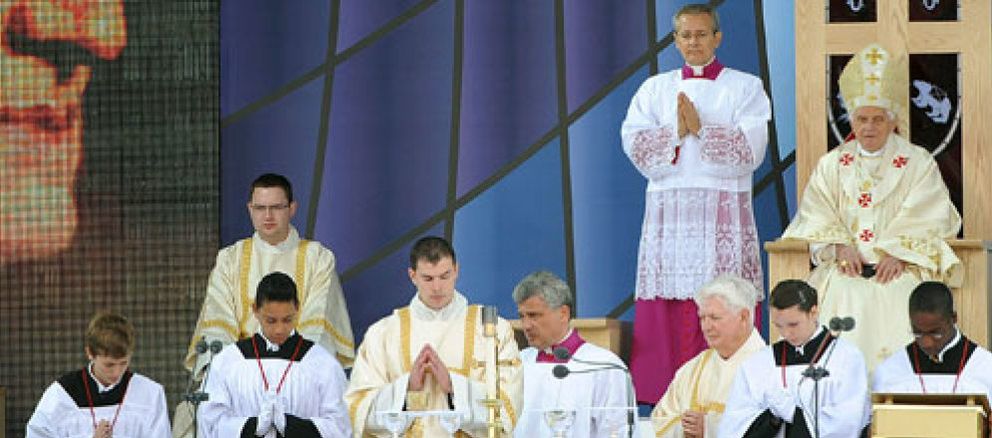 Foto: El Papa condena el nazismo en la canonización del converso cardenal Newman