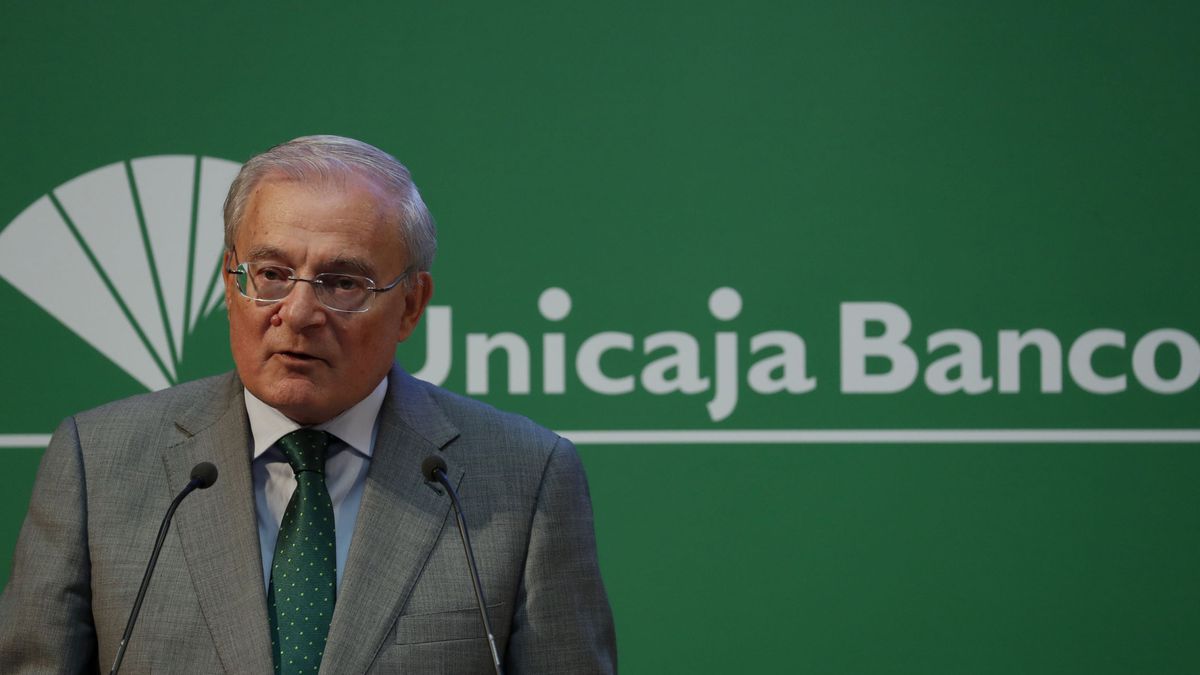 Unicaja encarga a Uría Menéndez un análisis de la inspección del BCE a Liberbank