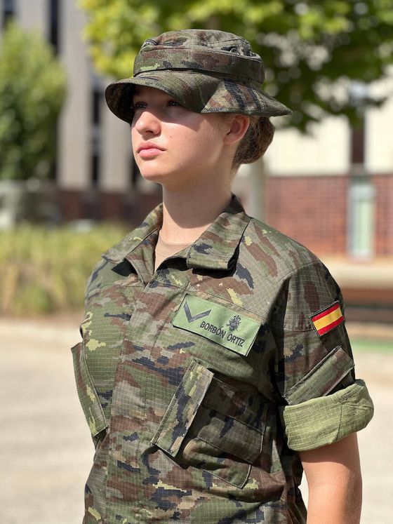 Leonor con su uniforme militar. (LP)