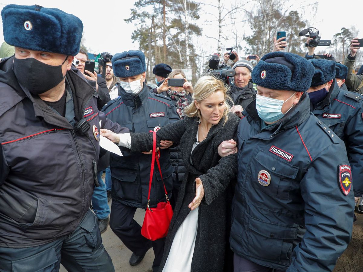 Foto: Protestas en Rusia a favor de Alexéi Navalni. (EFE)