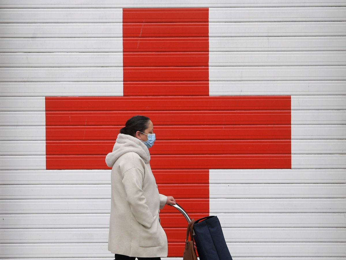 Foto: Hospital de la Cruz Roja en Oviedo, Asturias. (EFE/Eloy Alonso)