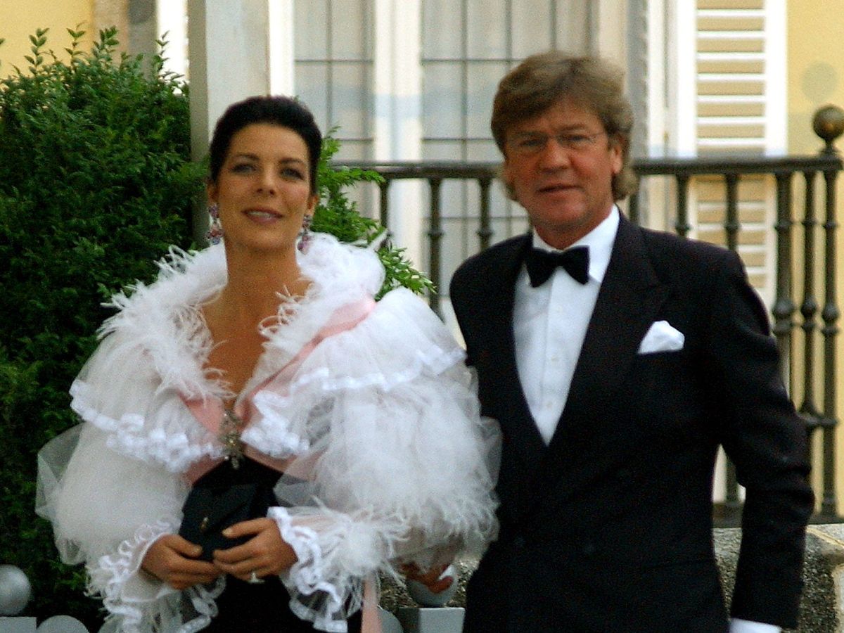 Foto: Carolina de Mónaco y Ernesto de Hannover, en 2004. (Getty)