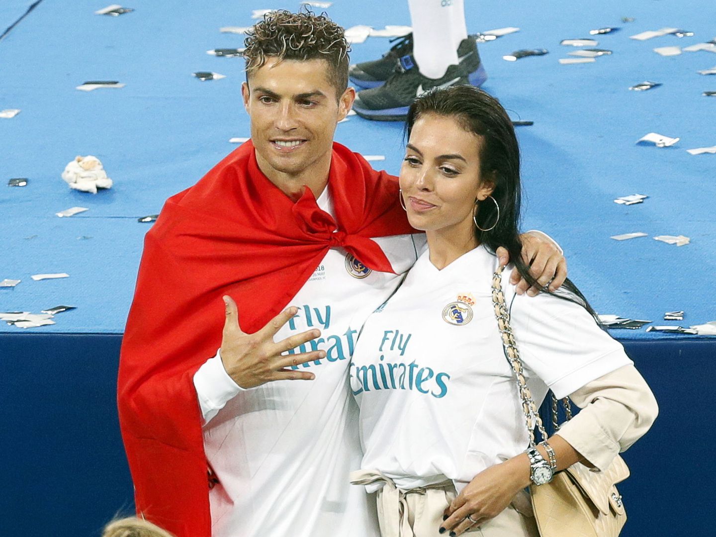 Cristiano y Georgina, en la celebración de la reciente Copa de Europa del Madrid. (EFE)