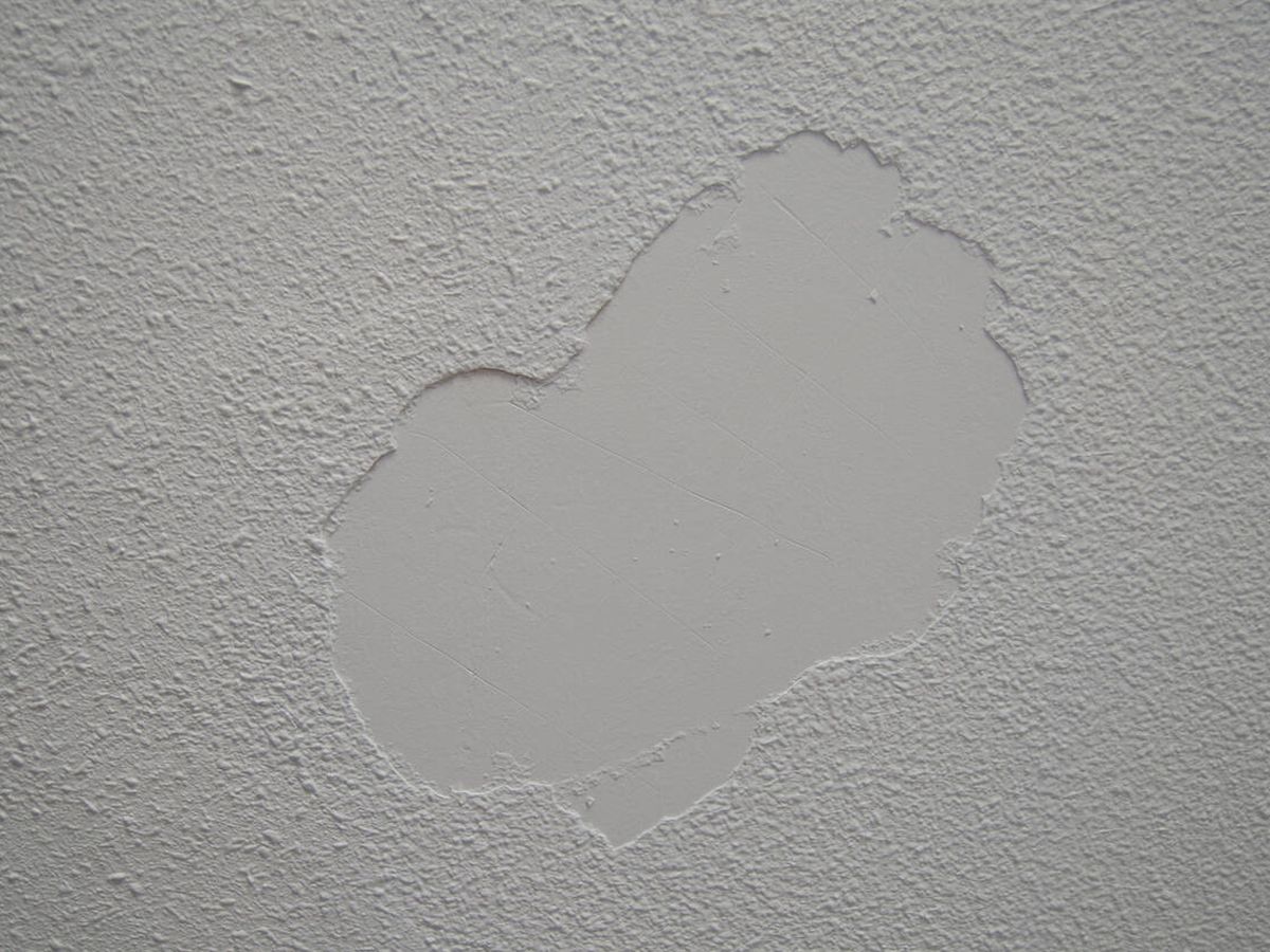 Foto: ¿Harto del gotelé? Descubre cómo quitarlo y dejar las paredes de tu casa lisas (iStock)