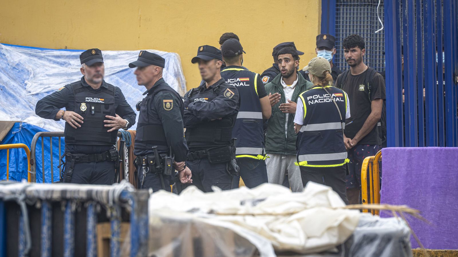 Detenido en Ceuta un conductor con un migrante oculto en su vehículo con destino a Algeciras