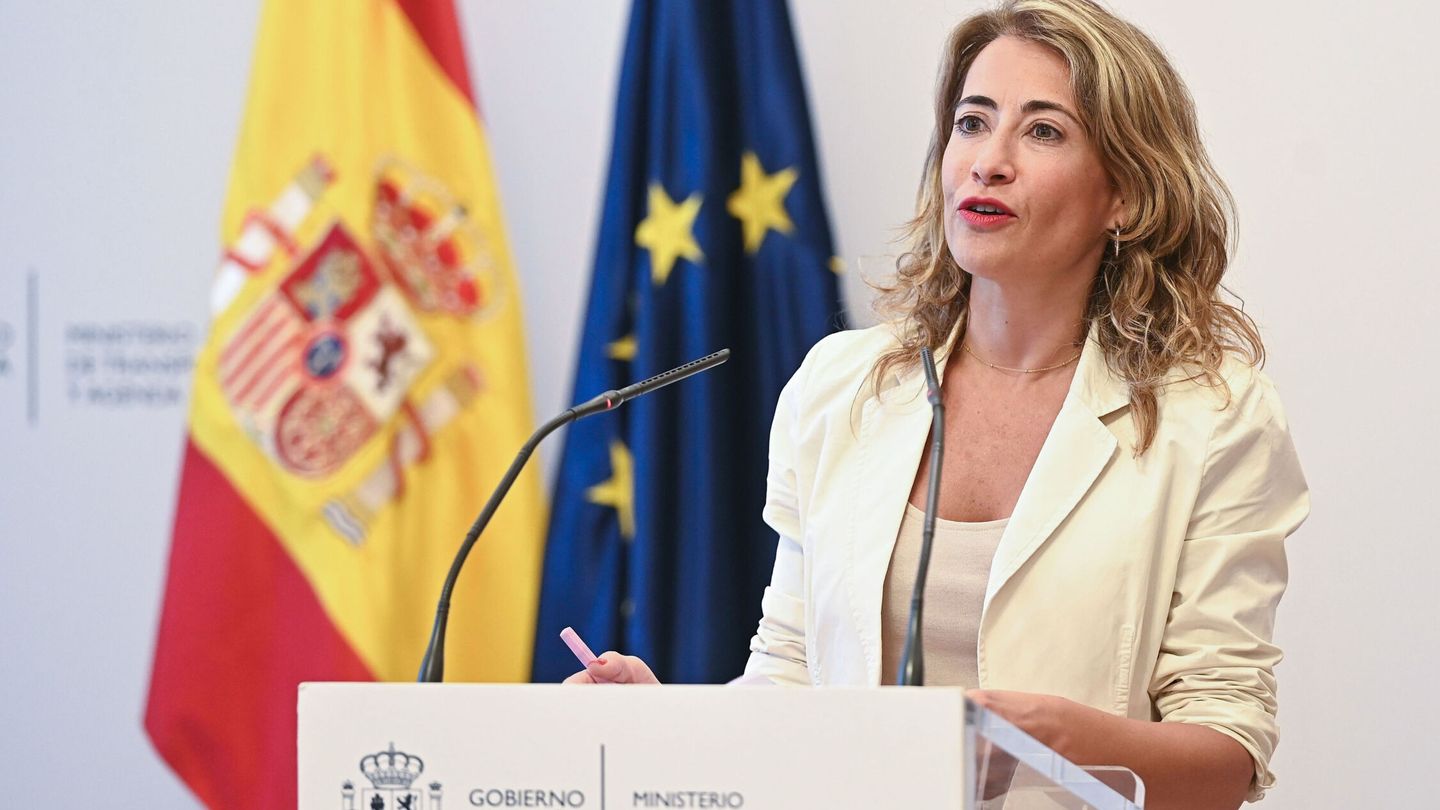 La ministra de Transportes, Movilidad y Agenda Urbana, Raquel Sánchez. (EFE/Fernando Villar) 