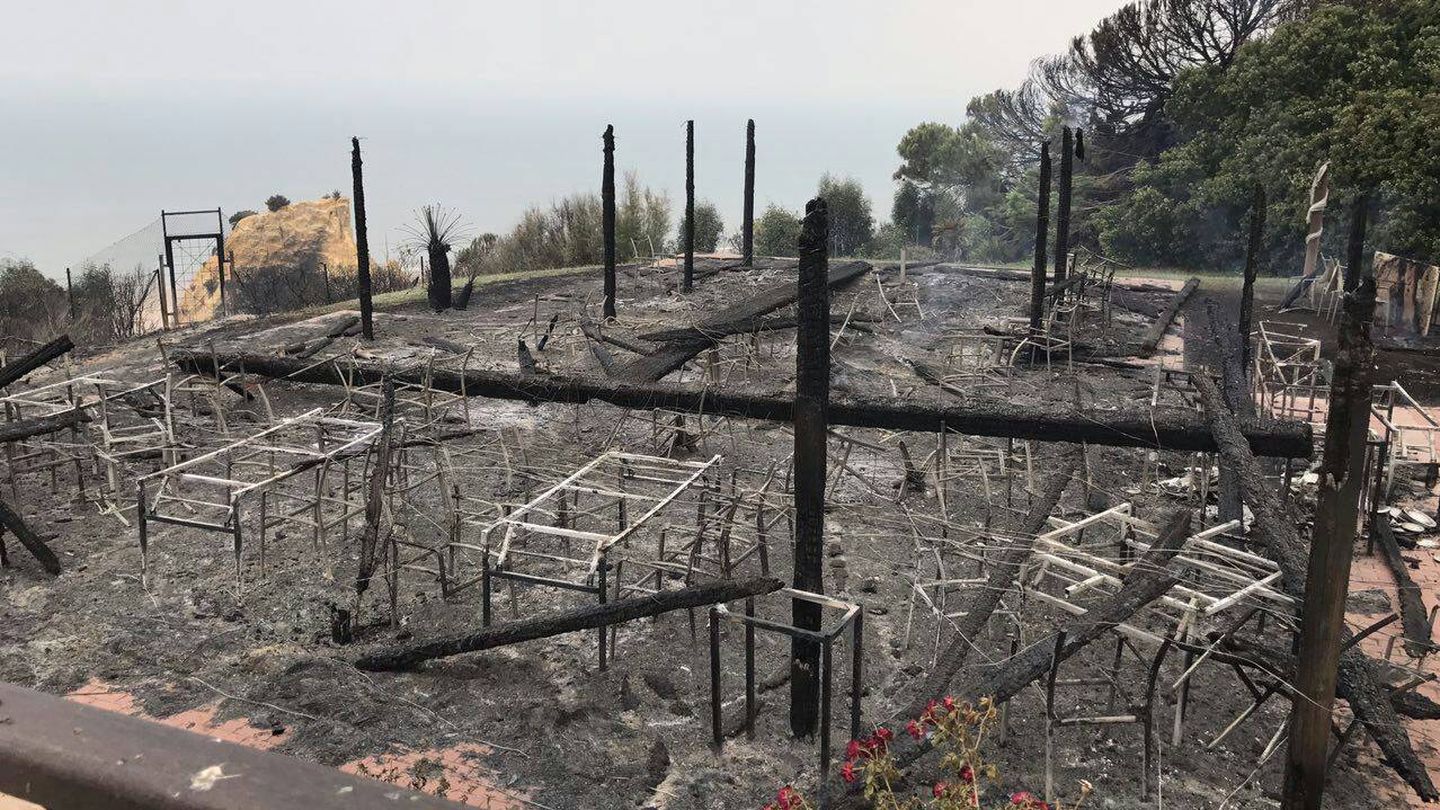 Instalaciones del parador de Magazón afectadas por el fuego.