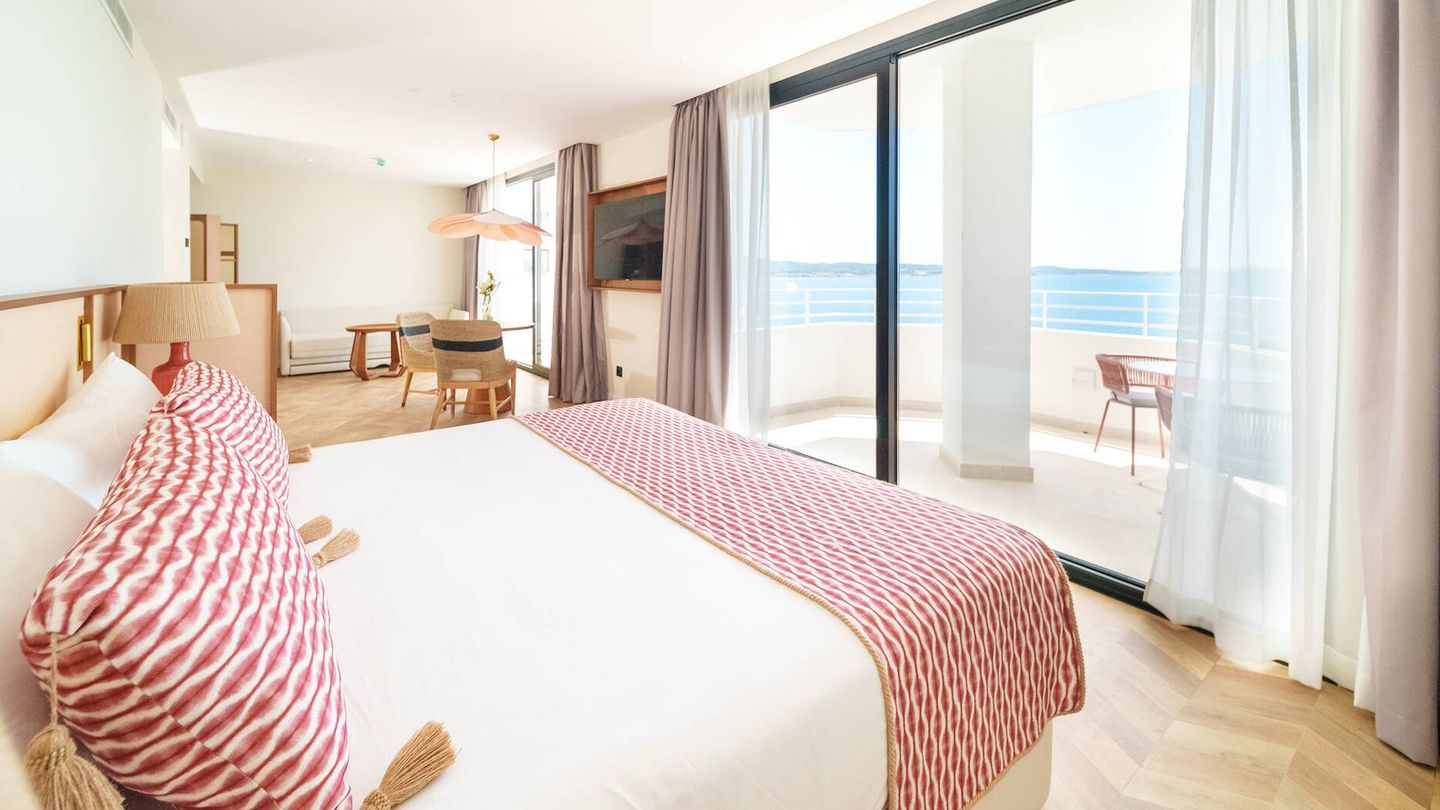Habitación con vista al mar en TRS Ibiza Hotel. (Cortesía)