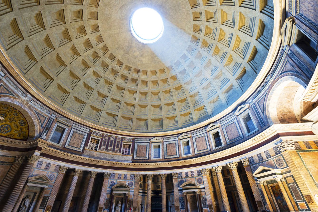Interior del famoso Panteón romano (Scaliger)