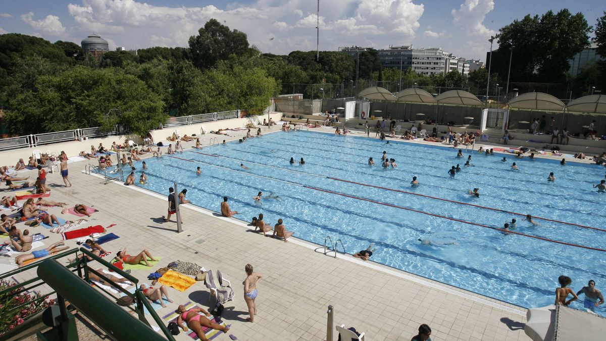 La Comunidad de Madrid adelanta a este sábado la apertura al público de sus piscinas de verano