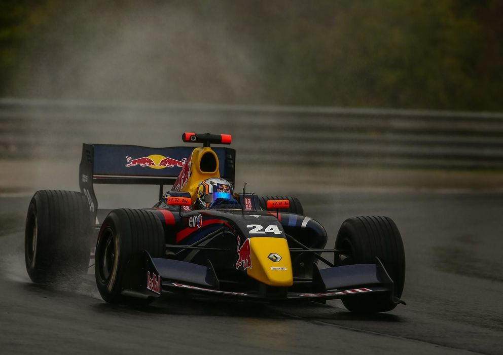 Foto: Carlos Sainz Jr. rodando bajo la lluvia el sábado(carlossainzjr.com)