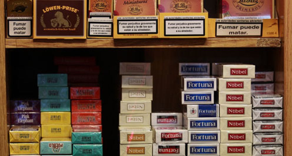 Foto: Salgado anuncia una subida "moderada" del Impuesto sobre el Tabaco